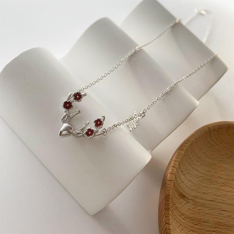 Collier Clavicule Faon Élégant - Cadeau de Noël Haut de Gamme pour Femmes