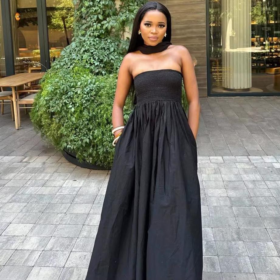 African women s fashion, elegant pleated sexy strapless black long dress, new European and American fashion long dress S чёрный