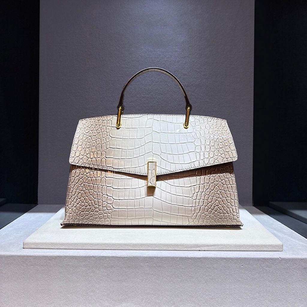 2025 Premium Crocodile Pattern Leather Shoulder and Messenger Bag