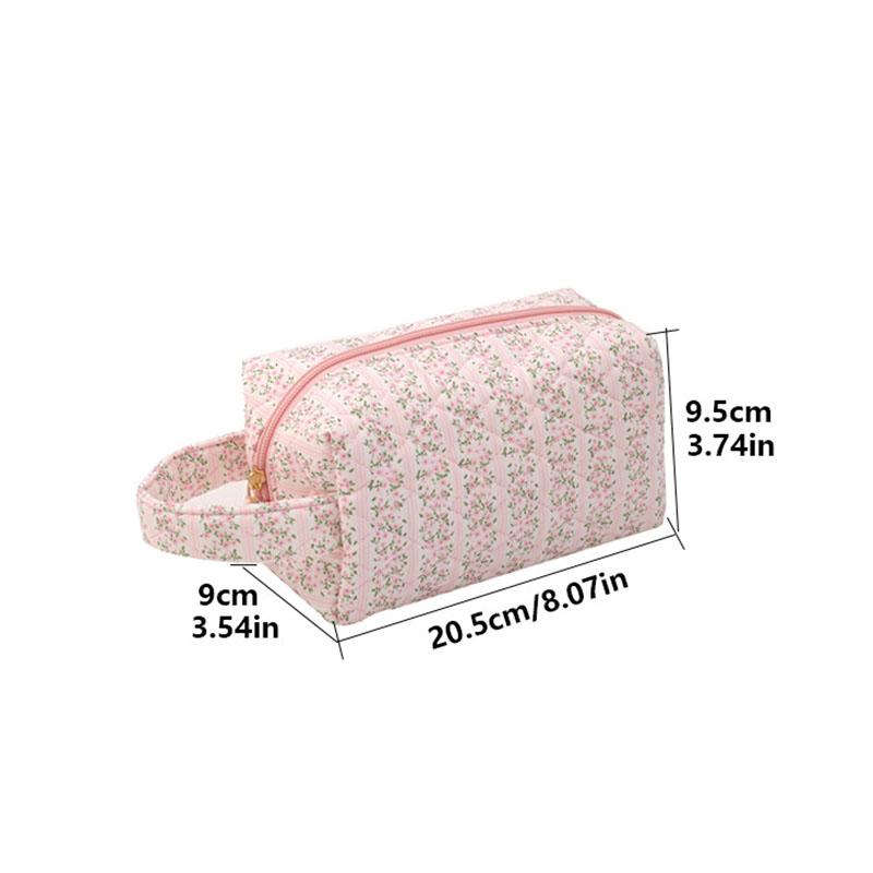 Floral Print Quilted Makeup Bag Large Capacity Cute Toiletry Pouch for Travel Ins Fashion Cosmetic Organizer for Women Girls