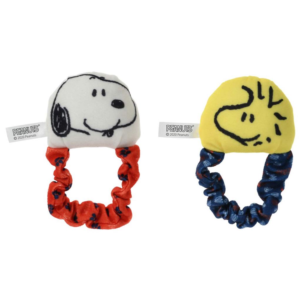 TAKARA TOMY Dear Little Hands Foot Rattle Snoopy