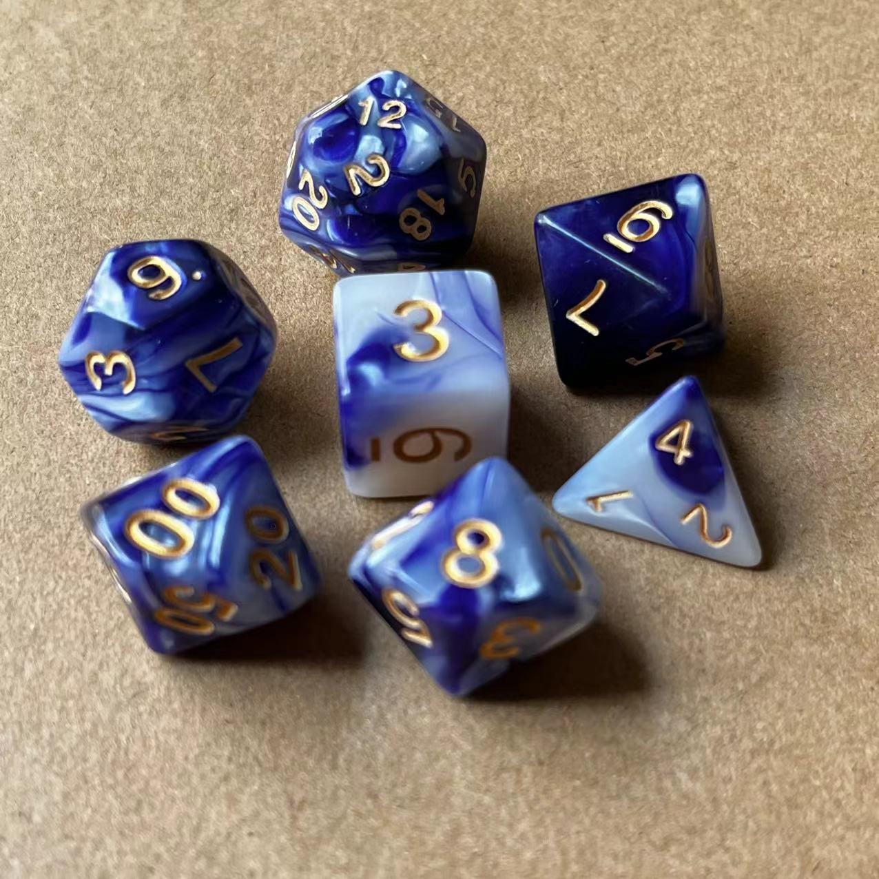 

7 шт./набор игральных костей с цифрами Dnd, двухцветные, многосторонние, D20, D12, D10, D8, D6, D4, настольные игры, цифровые игральные кости
