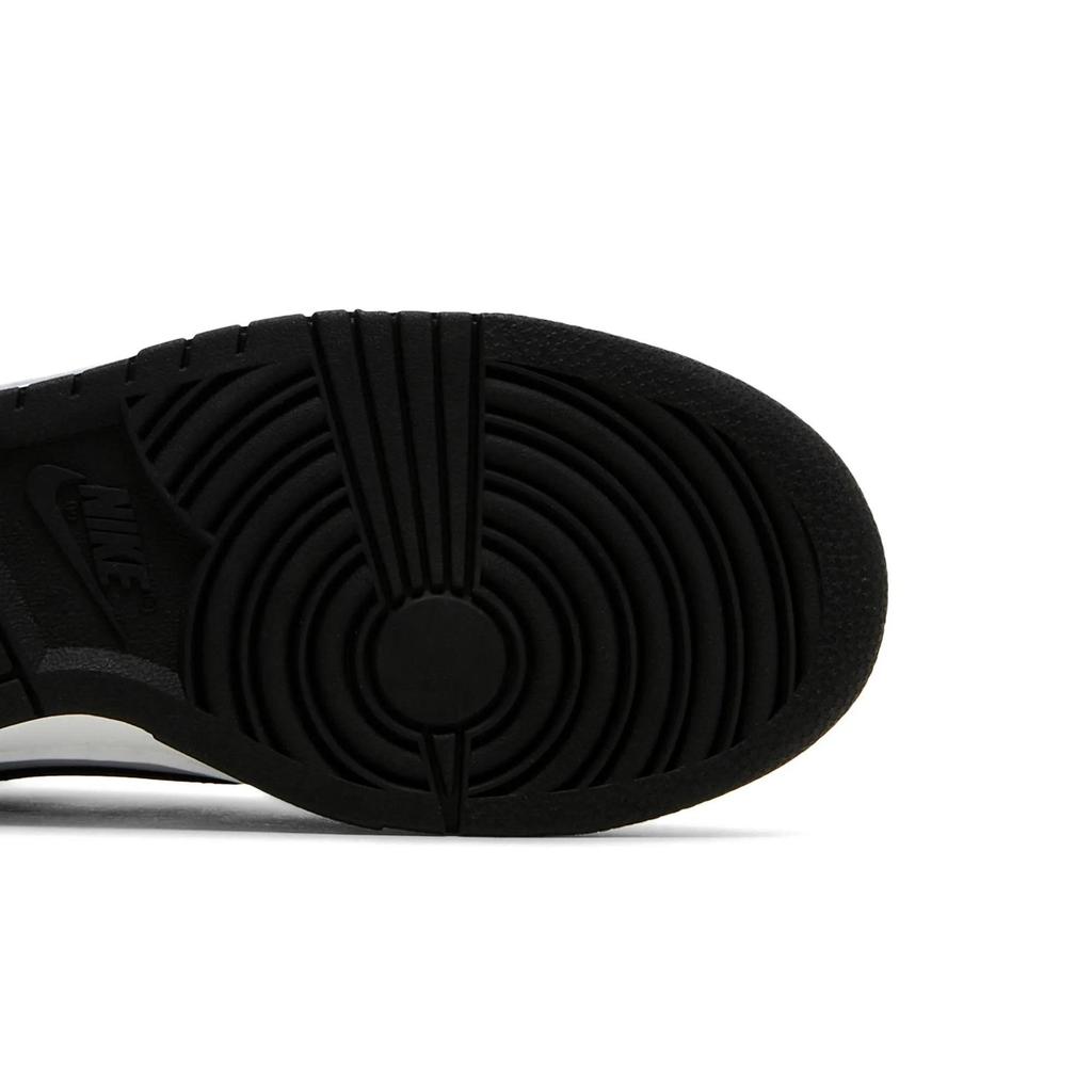 Nike Womens Dunk Low 'Black White' (women's Sizes) White / Black / White Skate Shoes DD1503 101