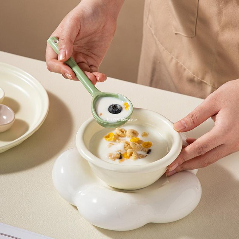 Keramik Suppenlöffel Japanisches Geschirr Esslöffel Kreative Löffel mit langem Griff Küchenkochutensil Werkzeug Teelöffel für Küche