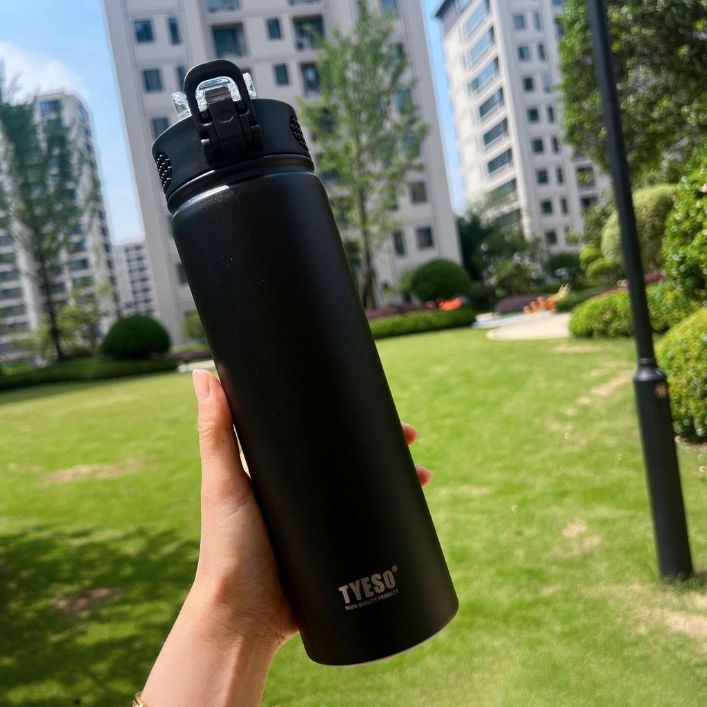TYESO 600/750ML Stainless Steel Thermos Bottle Keeps Cold and Heat Thermal Mug Car Thermal Water Bottles for Valentine's Day