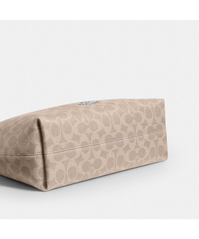 Coach Laurel Shoulder Bag In Signature Canvas Cey95 Svpwh