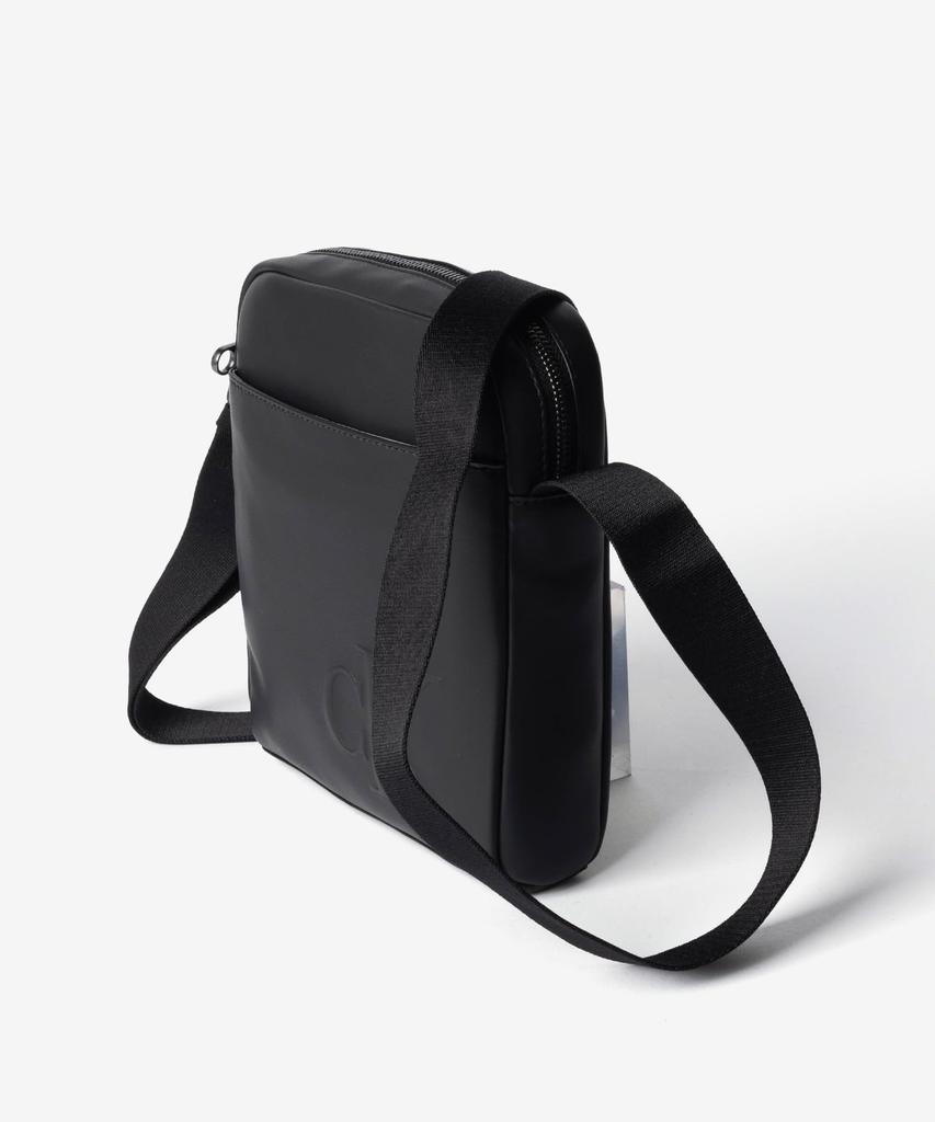 Shoulder Bag LV04D3248G BOLD CK REPORTER [Calvin Klein] Men's BLACK/Black [Used]