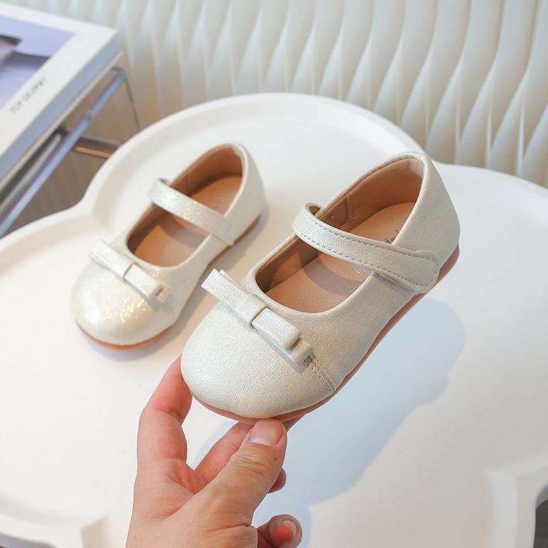 Girls shoes small leather shoes 2025 spring and autumn new little girl single shoes medium and older children's versatile soft sole children's prince