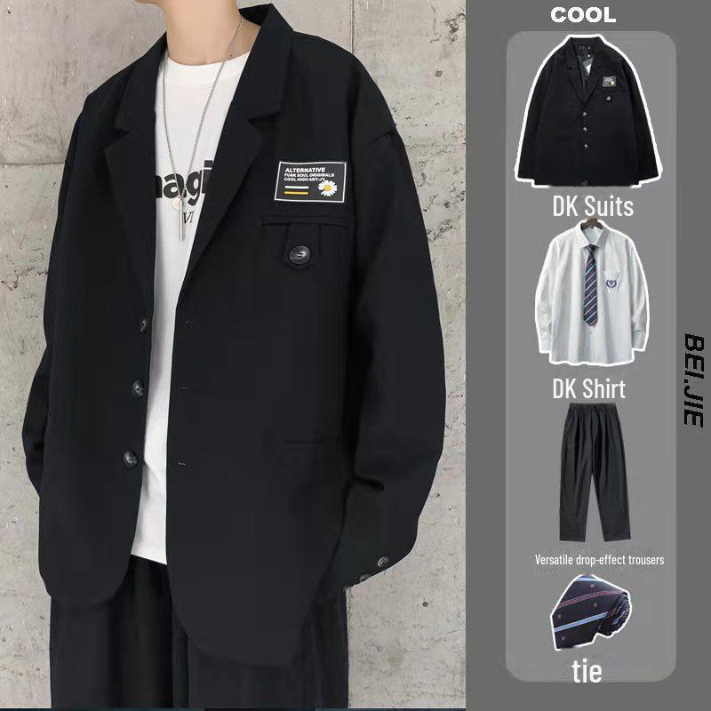 Trendiger dreiteiliger Herrenanzug im koreanischen Stil für den Herbst: Hübsches Set aus kleiner Anzugjacke und Hose