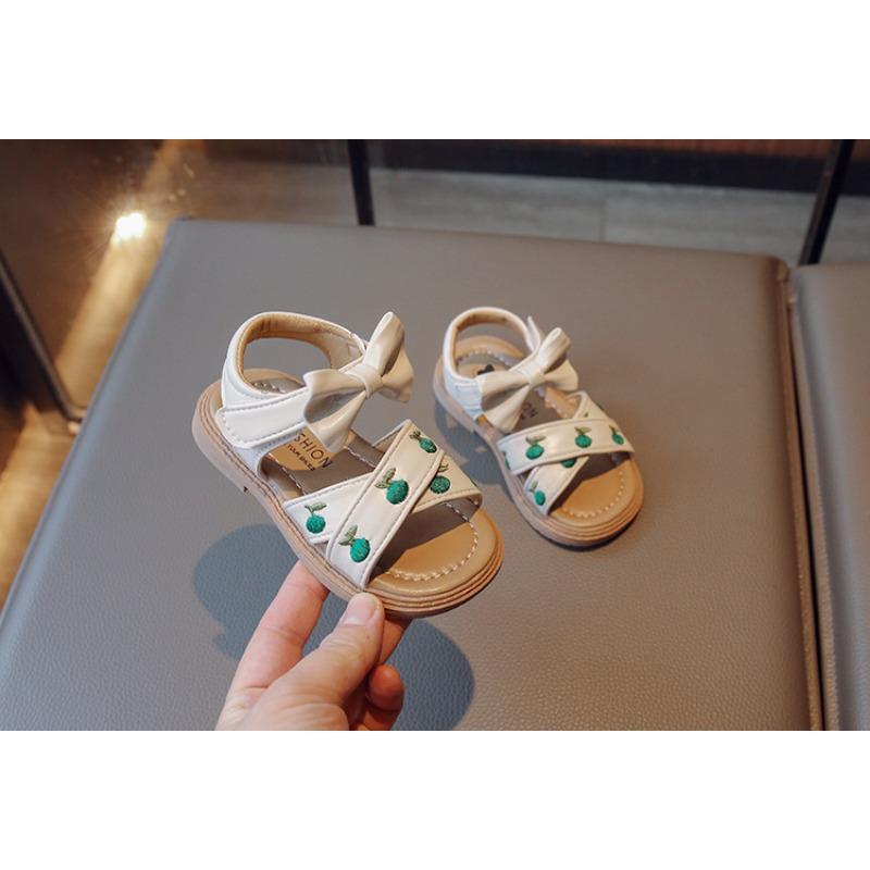 Fashion Embroidered Soft Sole Princess Sandals For Kids Girls Summer Beach Shoes