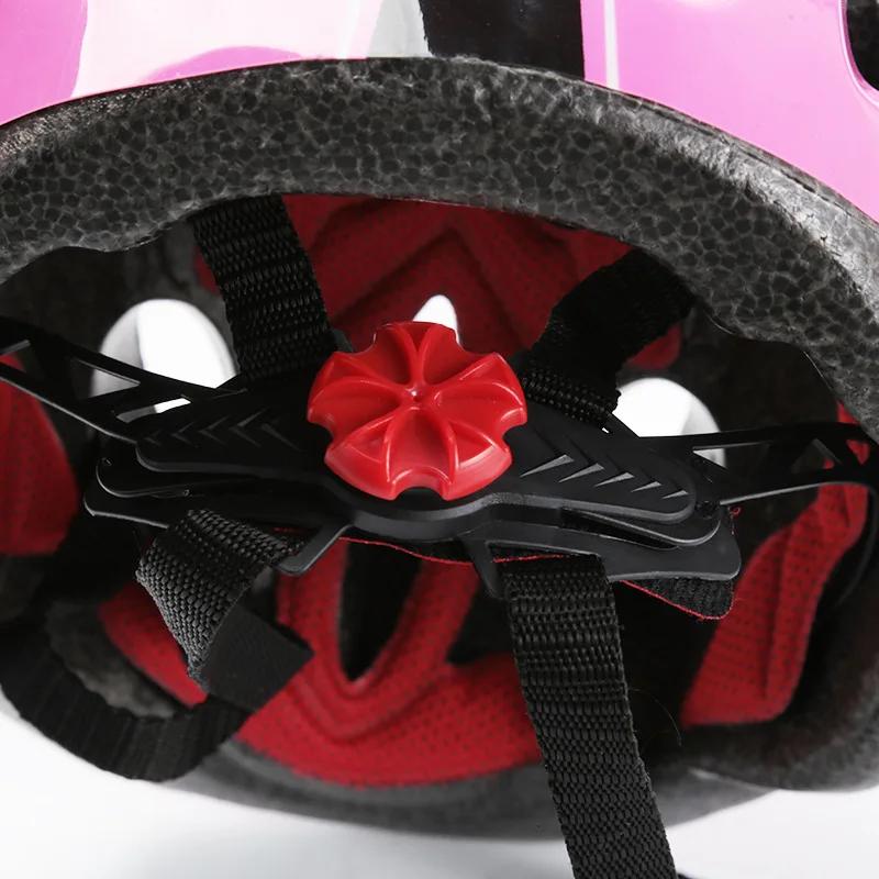 Children's Sports Helmet Set with Knee Pads Roller Skating Bicycle Helmet Children's Protective Gear Seven Piece Set Helmet