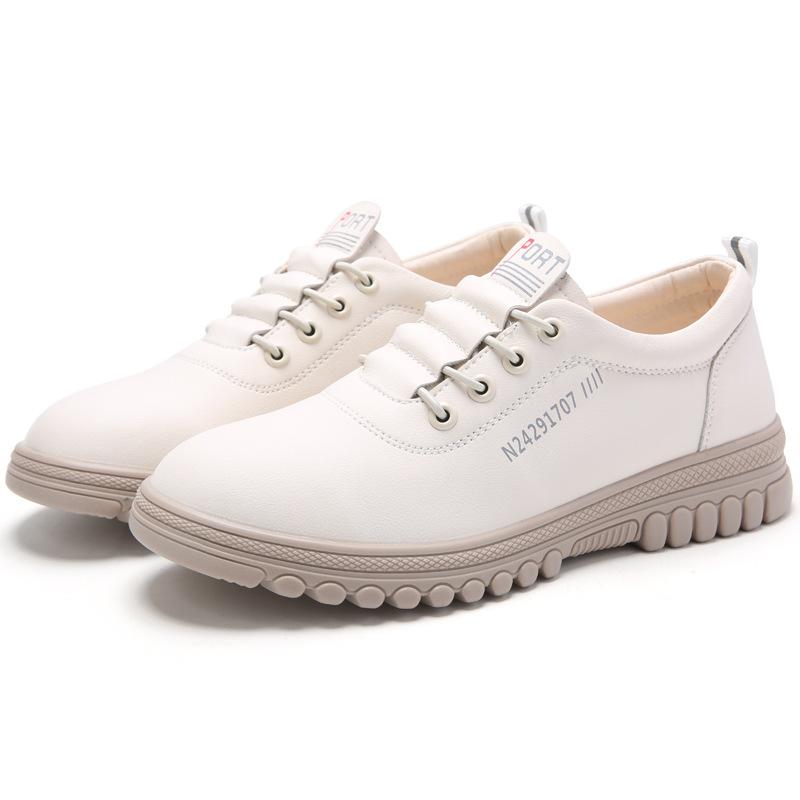 Flat bottom non-slip mother casual shoes spring and autumn models leather not tired feet single shoes comfortable travel
