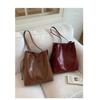 IELGY Ladies Tote Bag Retro Large Capacity All-Match Simple One-Shoulder Commuter Underarm