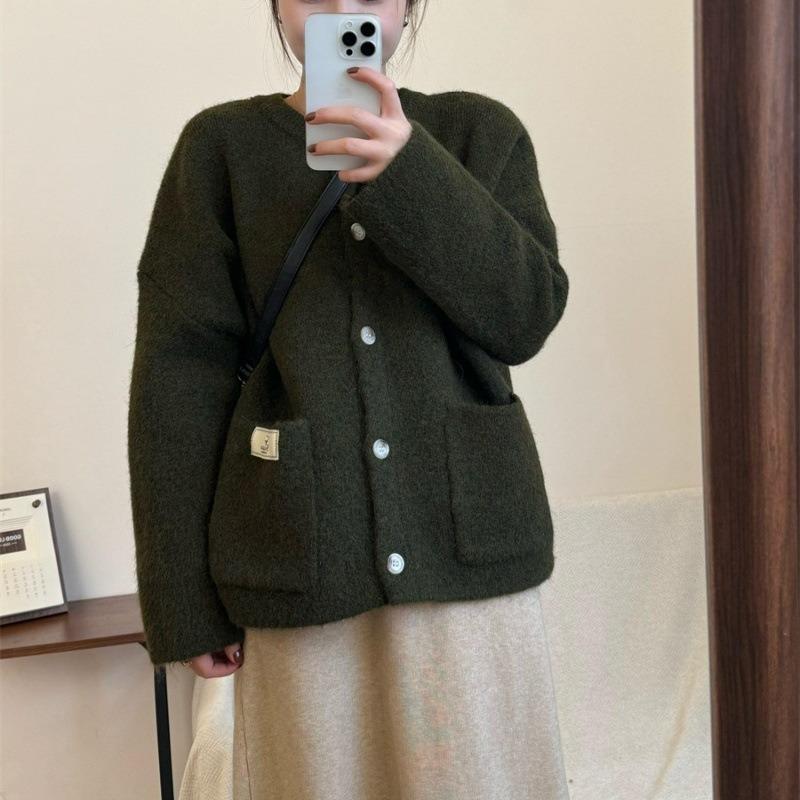 Autumn and winter new gentle soft waxy knitted cardigan women's loose lazy wind crew neck sweater jacket top