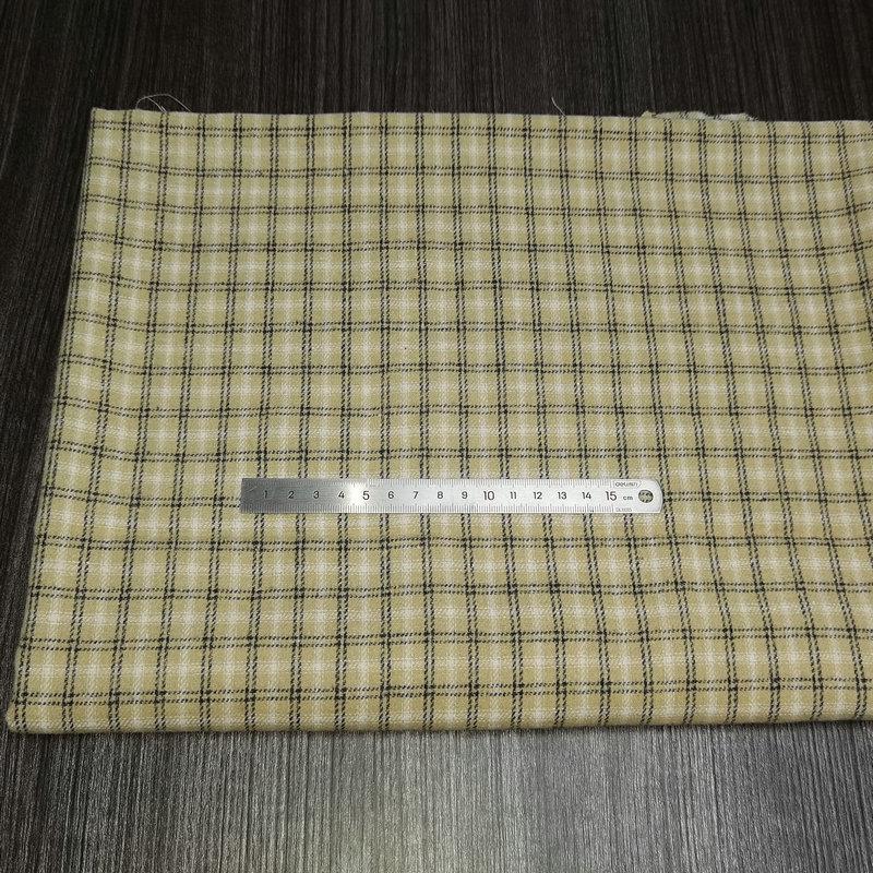 Spot Color-Woven Plaid Jacquard Fabric for Children's Autumn/Winter Brushed Polyester-Cotton Shirts