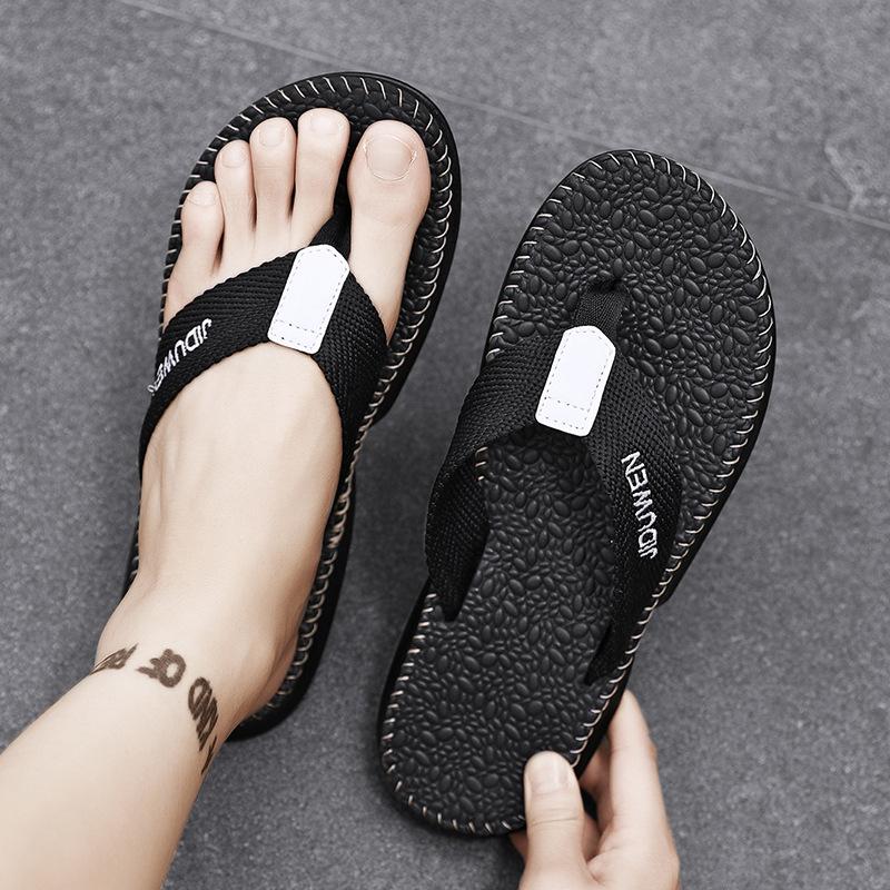 

2025 summer new flip-flops Korean version trend wearing beach slippers men s personality pinch feet Vietnamese sandals 44 чёрный
