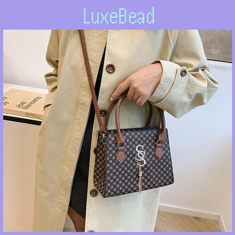 Stylish Retro Checkered Handbag With Elegant Pu Material And Soft Structure For Daily Use