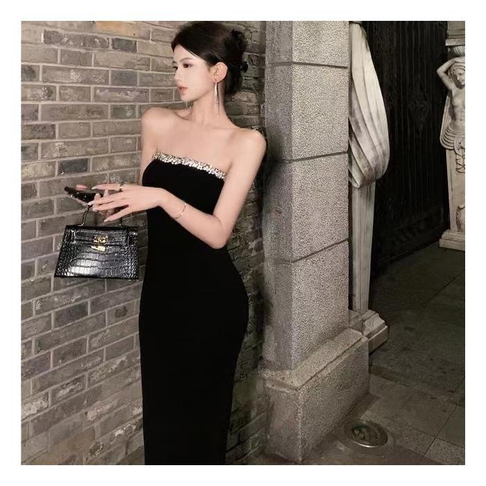 Tube top dress women s new celebrity temperament high-end birthday dress one-word shoulder hip skirt trendy S чёрный