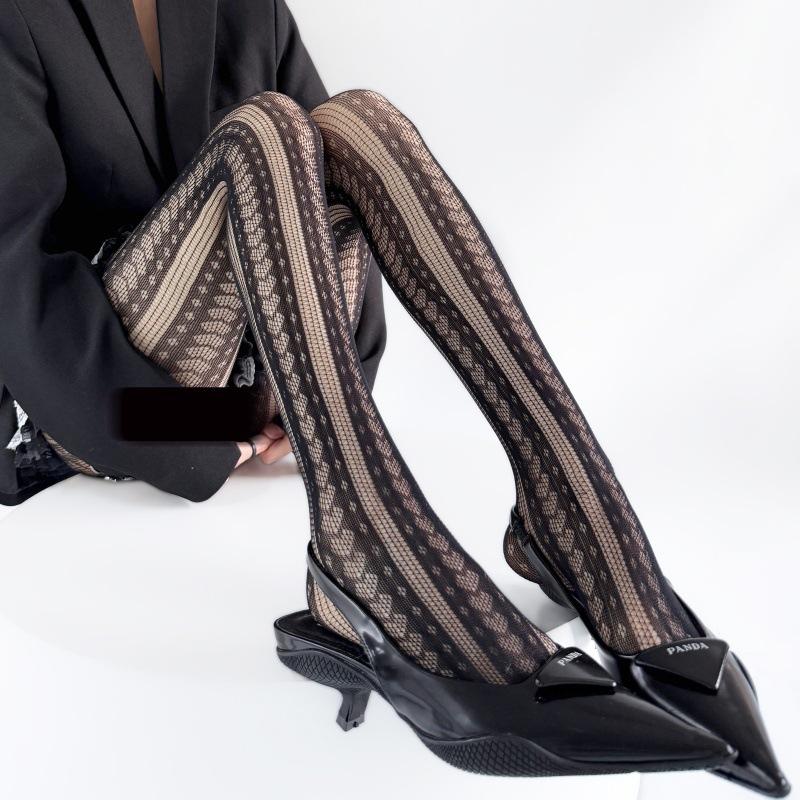 

Jk Retro Red Stockings Women S Spring And Autumn Love Fishing Net Jacquard Thin Bottom Pantyhose One size fits all