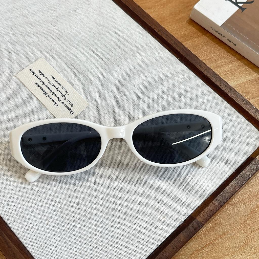 Summer white sunglasses women's premium sense UV protection sunshade oval new Spice Girl sunglasses