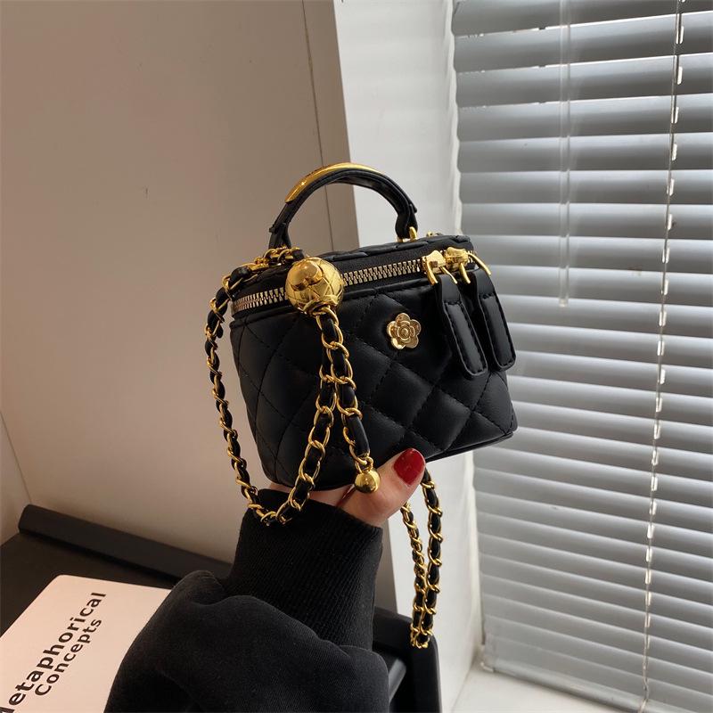 

Women s Fashion Diamond Pattern Chain Crossbody Tote Bag Small білий