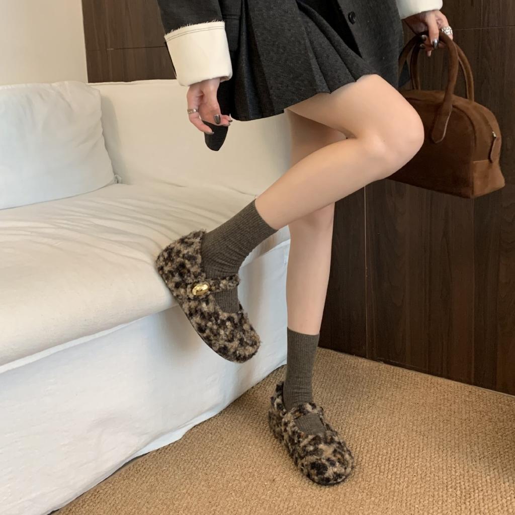 2025 neue koreanische Version mit runder Spitze, innen abgeschrägtem Absatz, Leopardenmuster, dicker Sohle, flauschigem Plüsch, warm, Oberbekleidung, Einzel-Damenschuhe