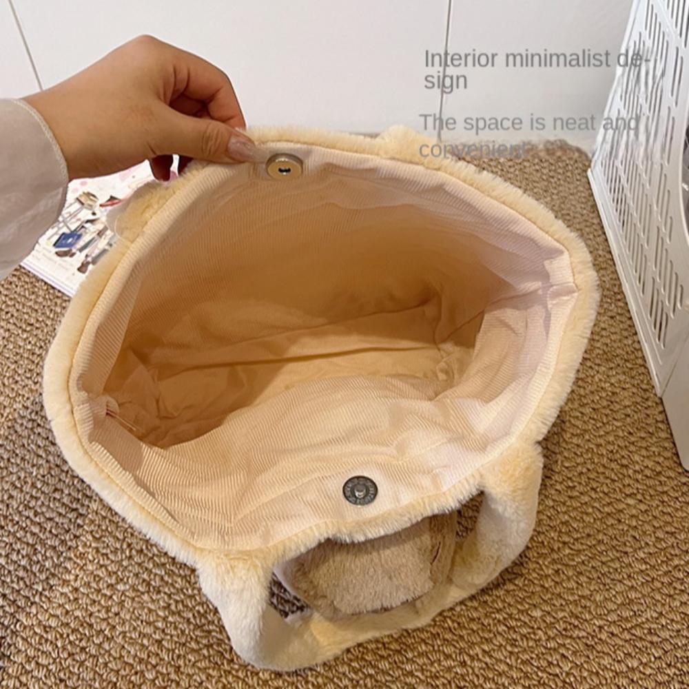 Large Capacity Capybara Handbag Cartoon Doll Shoulder Bag Travel Plush Tote Bag  School