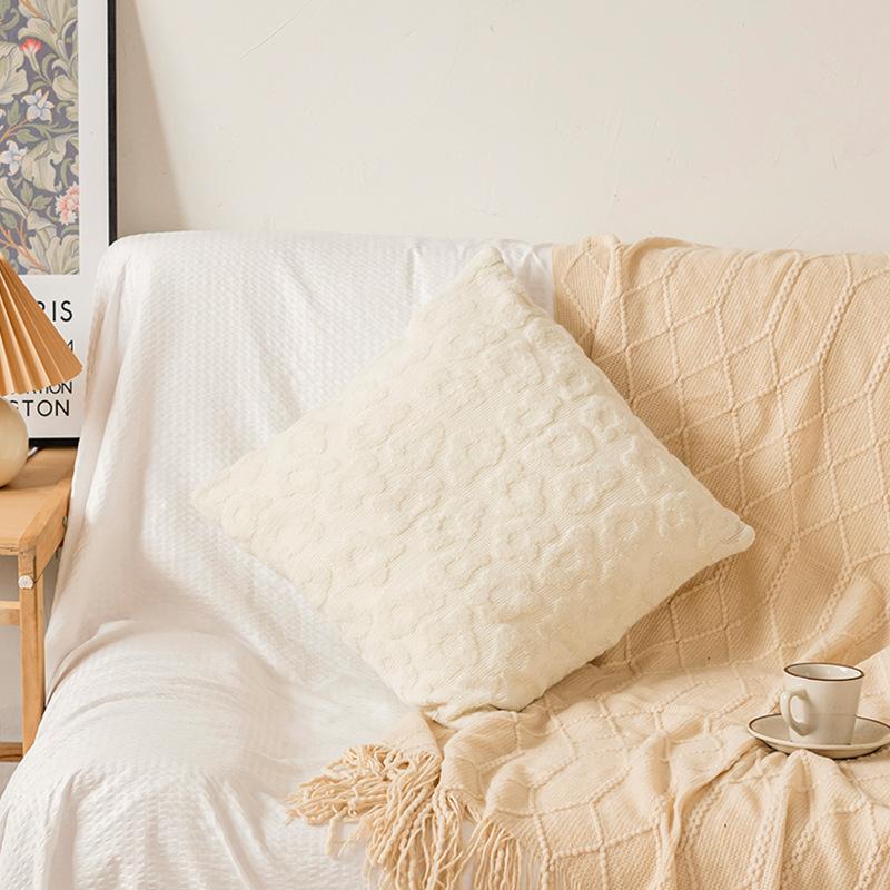 

Весна Новый Однотонный Маленький Свежий Цветок Подушка Конфетного Цвета Подушка для Дивана в Гостиной Подушка для Эркера Подушка для Кровати 45 * 45Cm (excluding core)