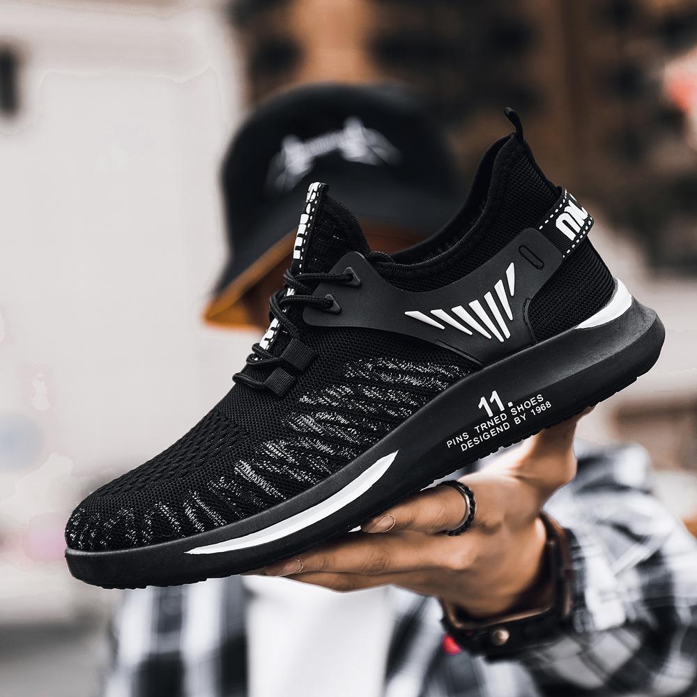 Fashion Couple Running Shoes Breathable Outdoor Male Sports Shoes Lightweight Sneakers Women Comfortable Athletic Footwear