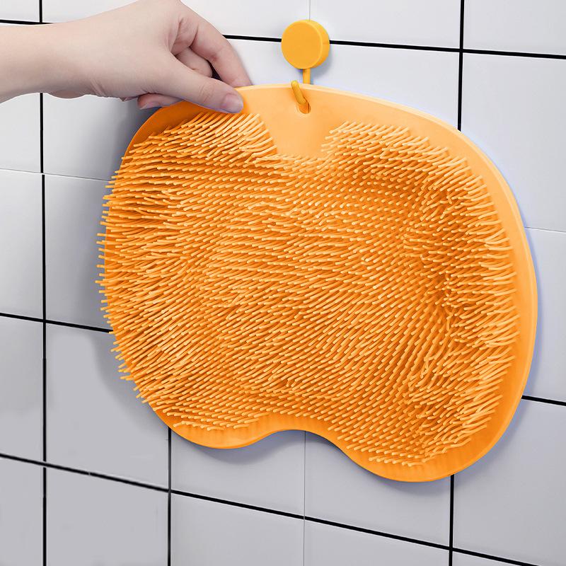 Multifunctional Non-Slip Bath Mat: Back Scrubber & Massaging Foot Scrubber with Suction Cups for Exfoliation.