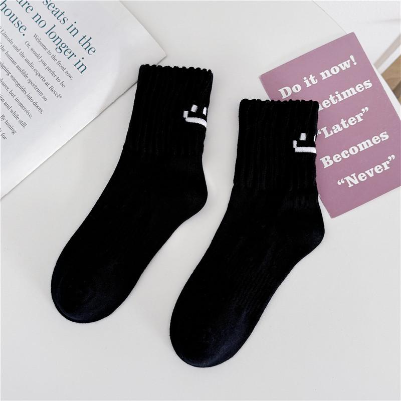 

Носки для скейтборда Cityboy с улыбающимся лицом: Японский и корейский тренд, дышащие спортивные носки до середины икры для мужчин и женщин. One Size 35-43 (Seamless) чёрный