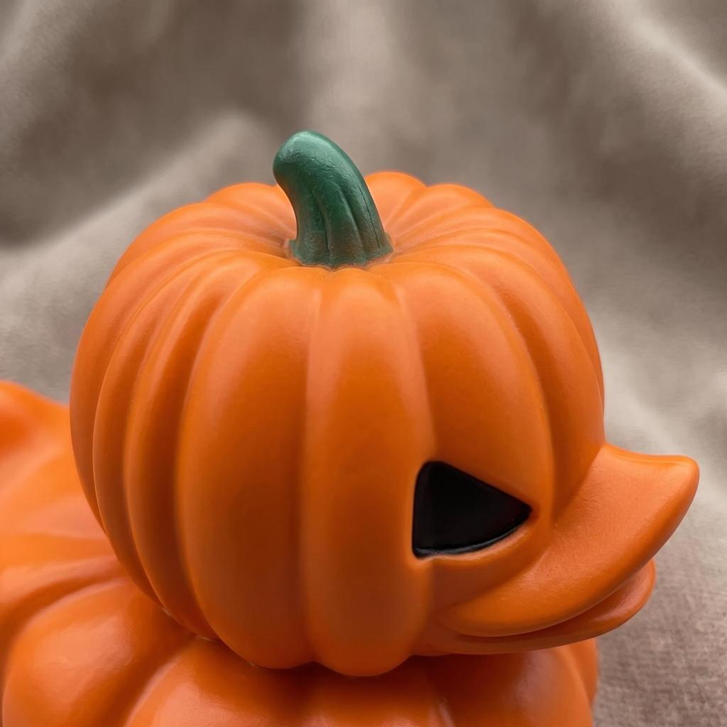 Pumpkin Duck Figurine Miniature Figurines Tabletop Ornament