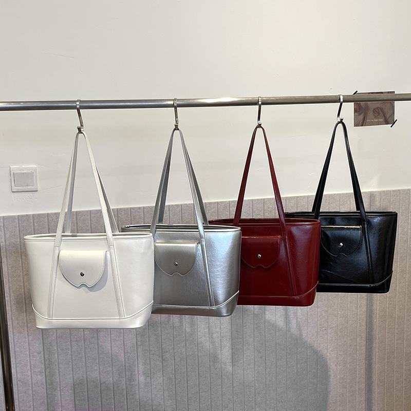 High-capacity feminine tote bag with advanced feel new PU stitching line pattern versatile simplicity single shoulder bag