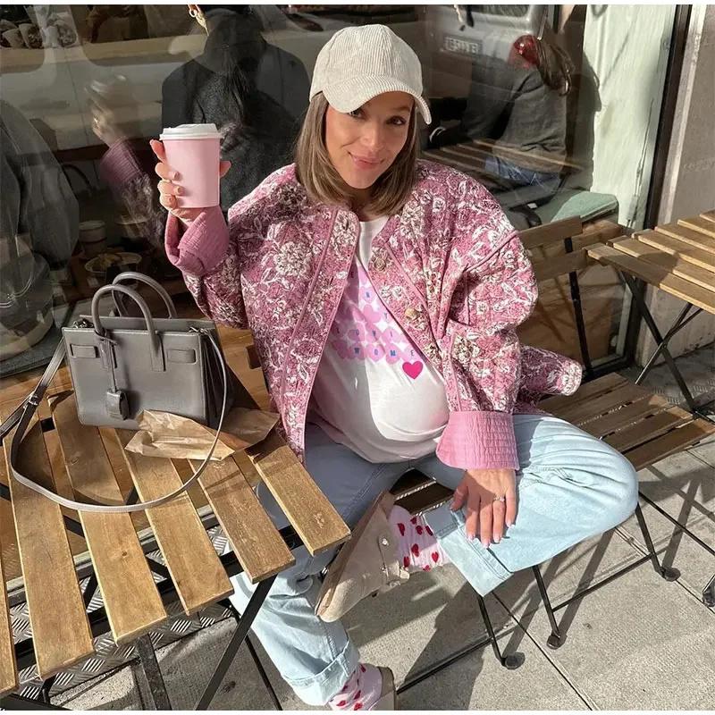 Damen Neue Gesteppte Baumwolljacke mit Blumendruck Herbst Winter Verdickte Stehkragen Langärmlige Lockere Jacke Mode Oberbekleidung