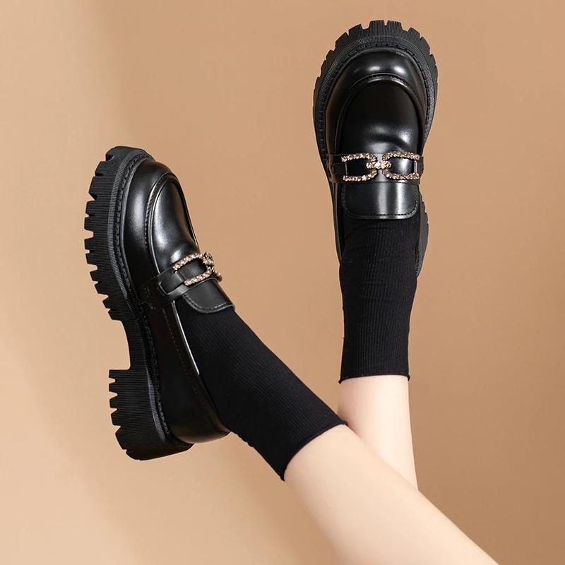 

Мода 2024 Новые Лоферы Женская Обувь Модные Туфли Мэри Джейн с круглым носком на плоской подошве Лоферы Оксфорды Платформа Повседневная Металлическая Цепочка Пряжка Женские Каблуки 35 чёрный