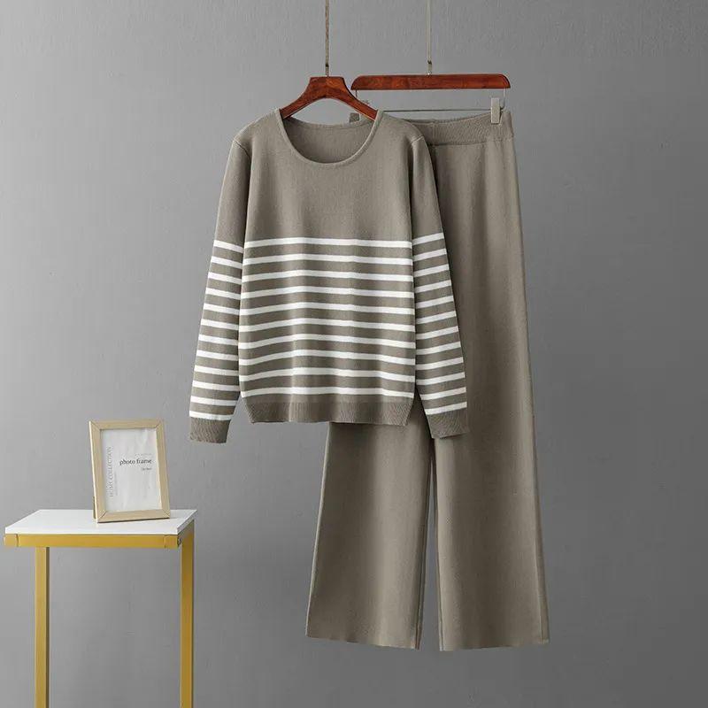 2025 Spring and Autumn New Casual Fashion Set Fashionable Age-Reducing Striped Knitted Top Wide-Leg Trousers Two-piece Set Women
