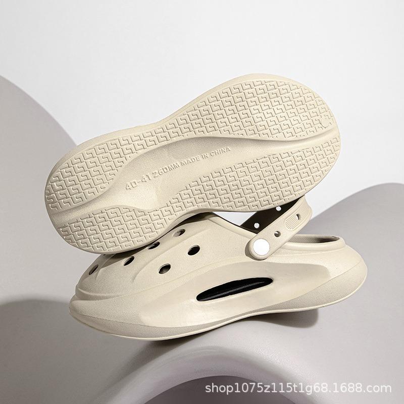 Summer New Hole Shoes for Couples To Wear Casual Non-slip Thick-soled Bag Head Breathable Beach Shoes for