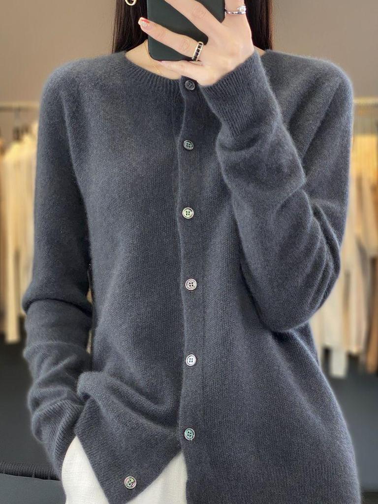 Women's Wool Knitwear: Autumn/Winter Round Neck Cardigan - Long Sleeve Solid Color Sweater Jacket