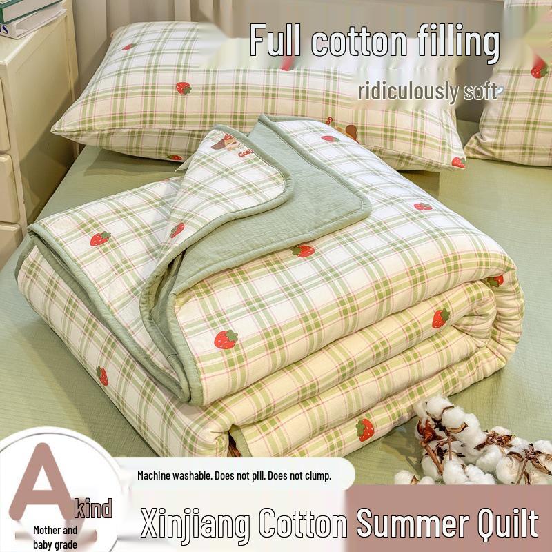 All-Cotton Summer Quilt: Lightweight, Breathable, Cooling Quilt for Dormitory and Home Use