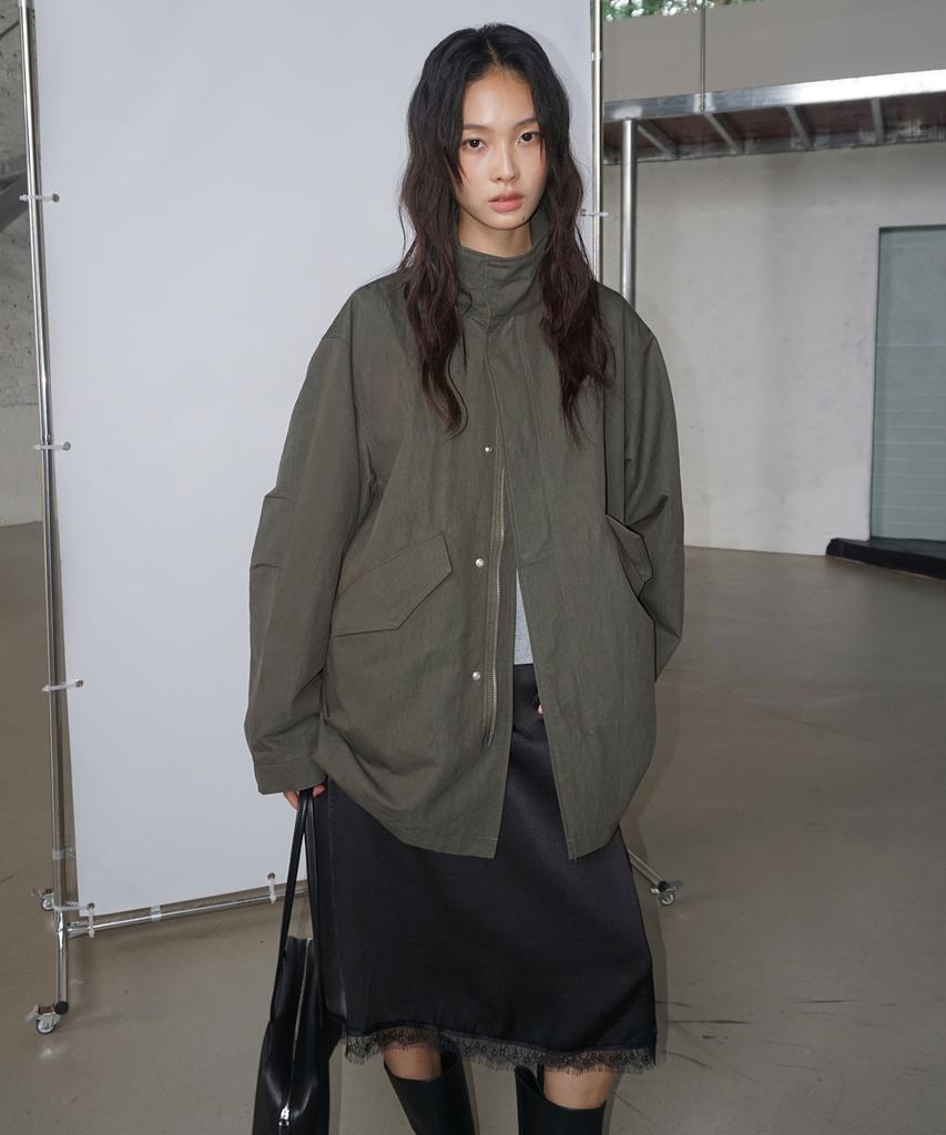 Mood Inside Woman Stand High-Neck Half Field Jacket