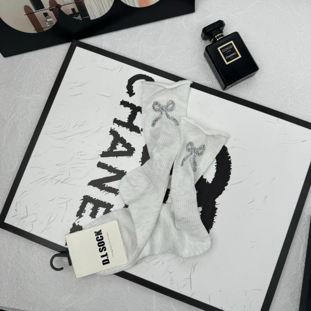 Damen Netzstrümpfe mit Strass-Schleife, knielang - Dreifarbig, Uni, Raffung, Ballett-Stil