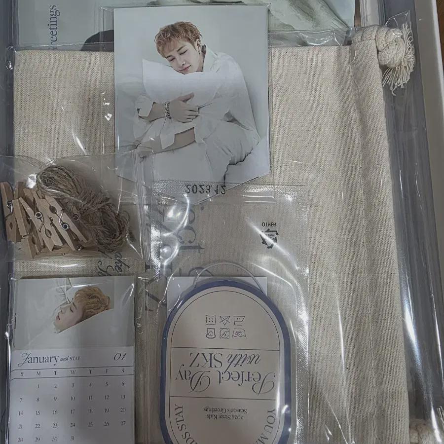 

Straykids 2024 Сезонные поздравления