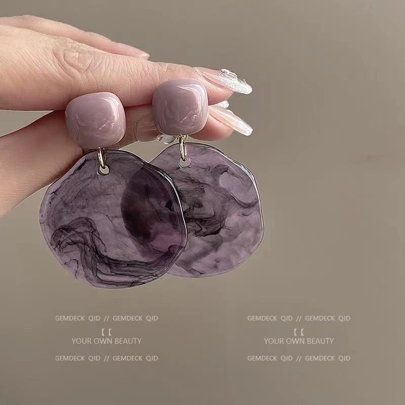Orecchini Vintage Retro Tinti di Verde Oliva Design Esagerato di Nicchia per Donna