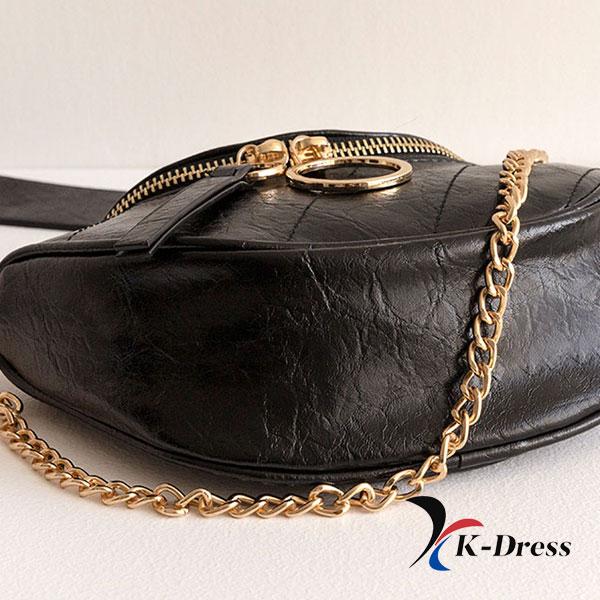 Halbmondförmige Umhängetasche mit Kette (2 Farben)