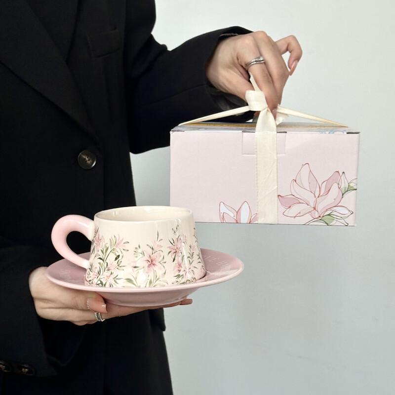 Junsili Hand-Painted Lily Ceramic Coffee Cup & Saucer Set