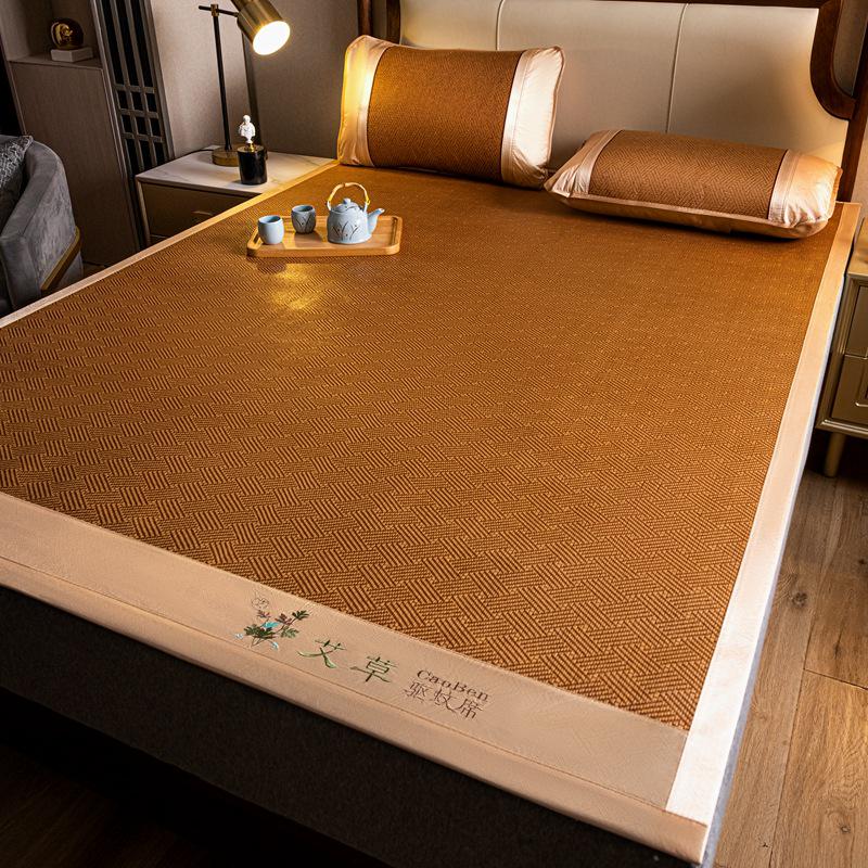Summer Double-Sided Foldable Rattan and Ice Silk Cooling Mat