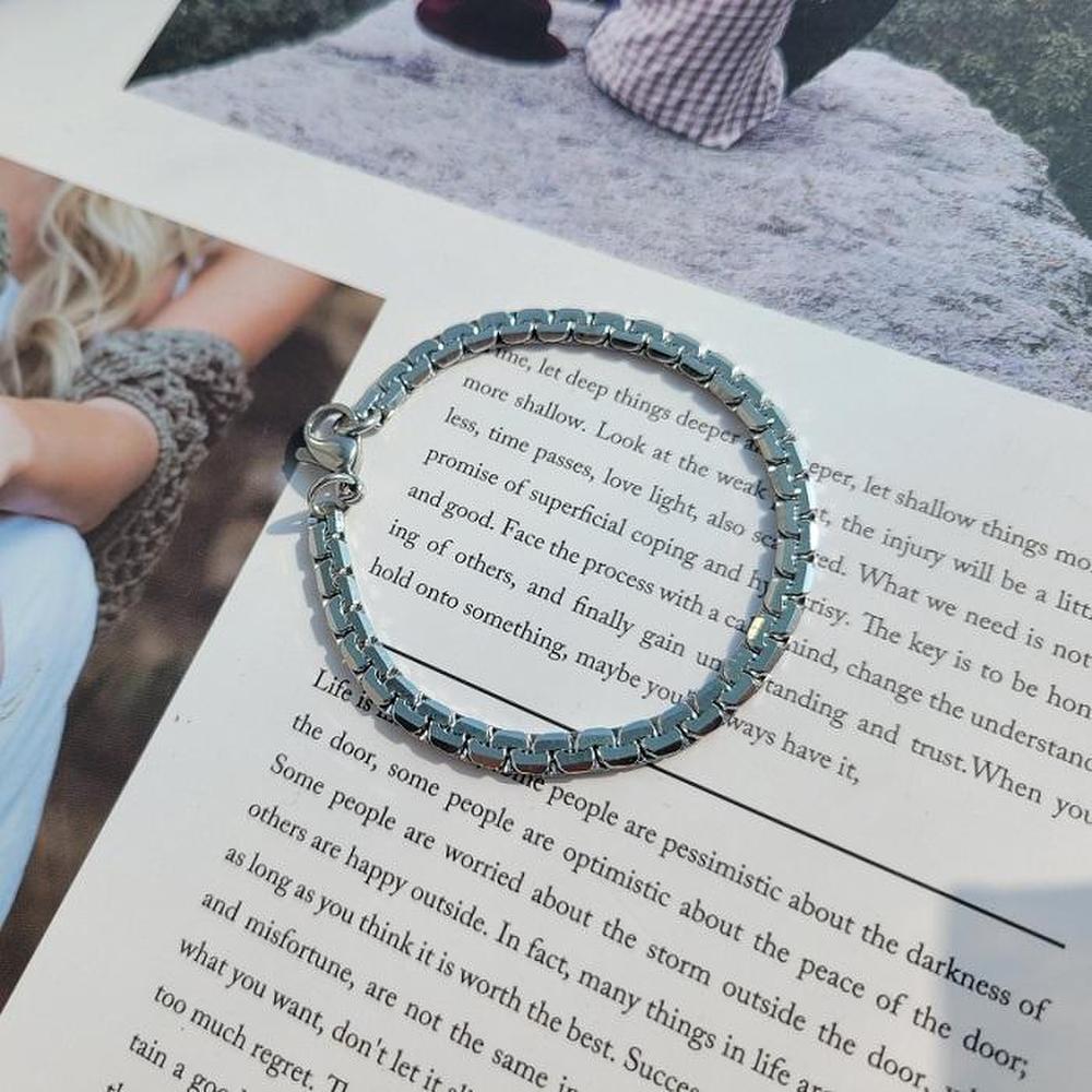 [Blossom Steel] Surgical Steel Maison Flat Women's Chain Bracelet (S7837278)