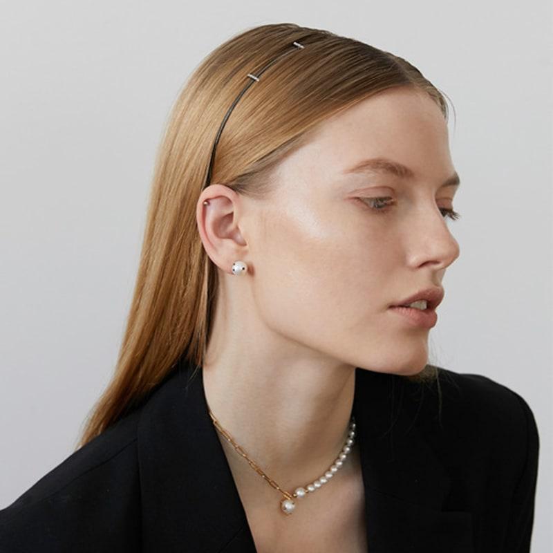 

L U I R E 24FW Черный парик Black