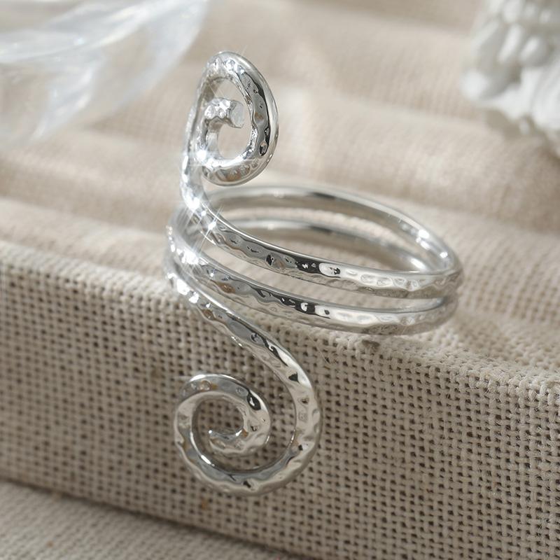 Vintage Hand Carved Spiral Women's Ring Minimalist CopperColor Metal Geometry Daily Wear Party Jewelry Anniversary Gift