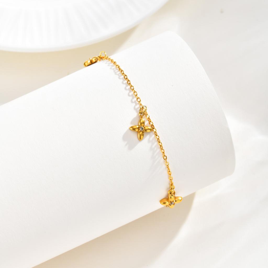 Wind Stainless Steel Zircon Floral Design Bracelet, Sweet Wind Lady Exquisite Jewelry 2771
